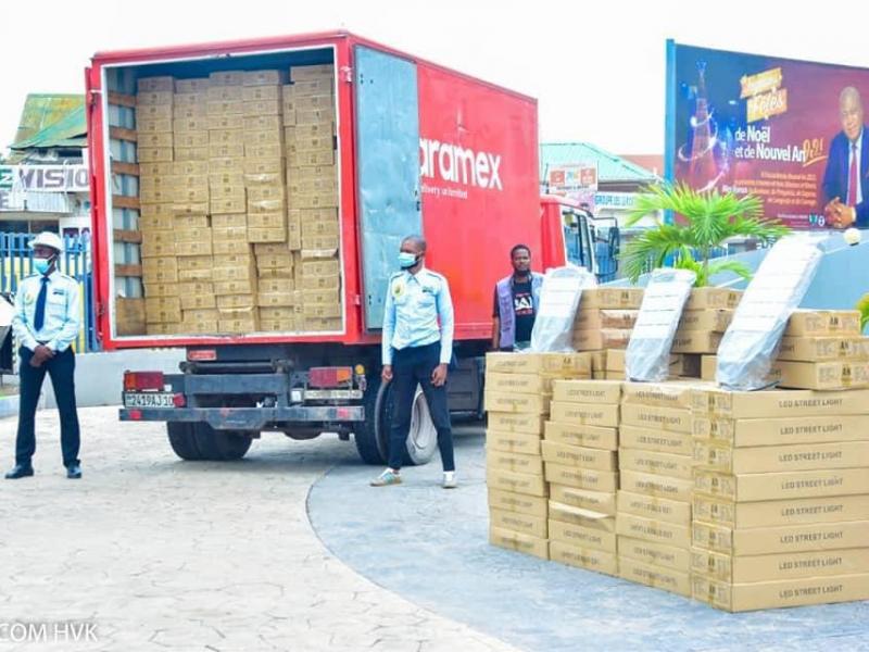 Offre des ampoules de l'Hotel de ville