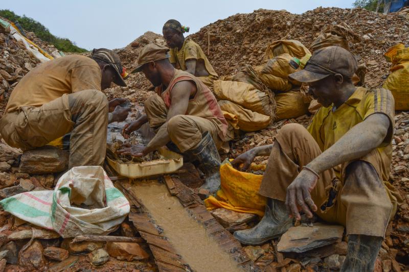  Exploitation minière illégale